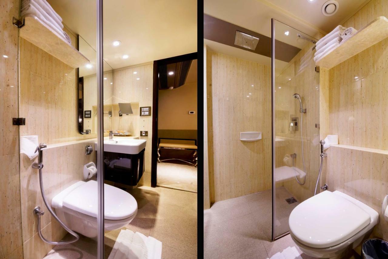 Sai Palace Grand, Malad Мумбай Екстериор снимка